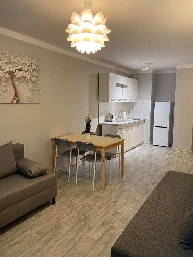 Coser Apartamenty Metro Onz Varsóvia Exterior foto